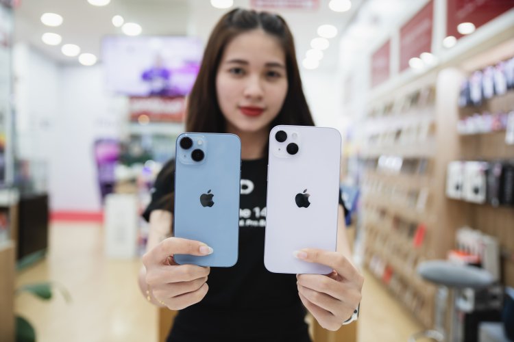 Dịp cuối năm, iPhone Xs Max chỉ còn 8,39 triệu đồng