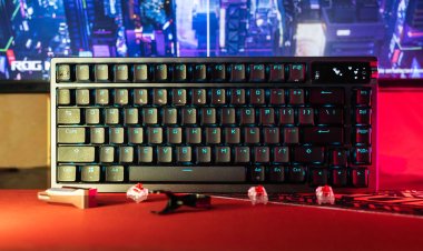 'Trên tay' bàn phím gaming ROG Azoth: Đẹp, tùy biến tốt