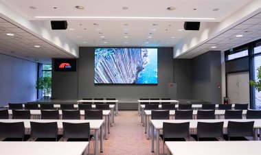 ISE 2023: ViewSonic ra mắt màn hình tương tác 105 inch, độ phân giải 5K
