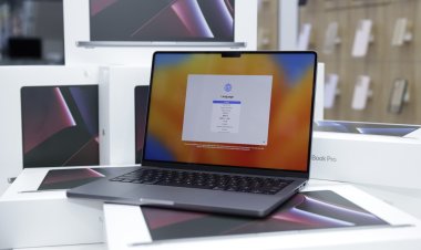 Giá MacBook Pro M2 2023 từ 51,99 triệu đồng