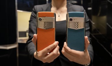 Kinh tế khó khăn, Vertu vẫn đắt khách tại Việt Nam