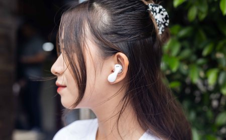 HUAWEI Freebuds 5: Âm hay, thiết kế khác lạ