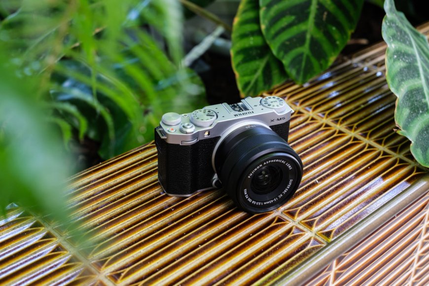 Máy Ảnh Không Gương Lật FUJIFILM X-M5