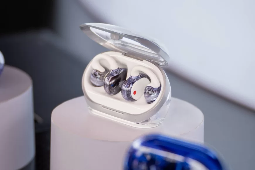 Tạo dấu ấn riêng với tai nghe mở JBL Soundgear Clips