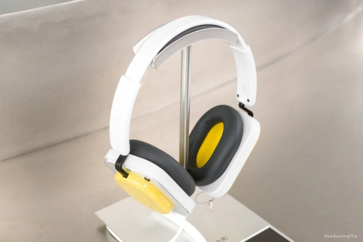 Nothing và Rue Miche hợp tác ra mắt Headphone (a) với 04 màu sắc nổi bật, thời lượng pin lên đến 05 ngày