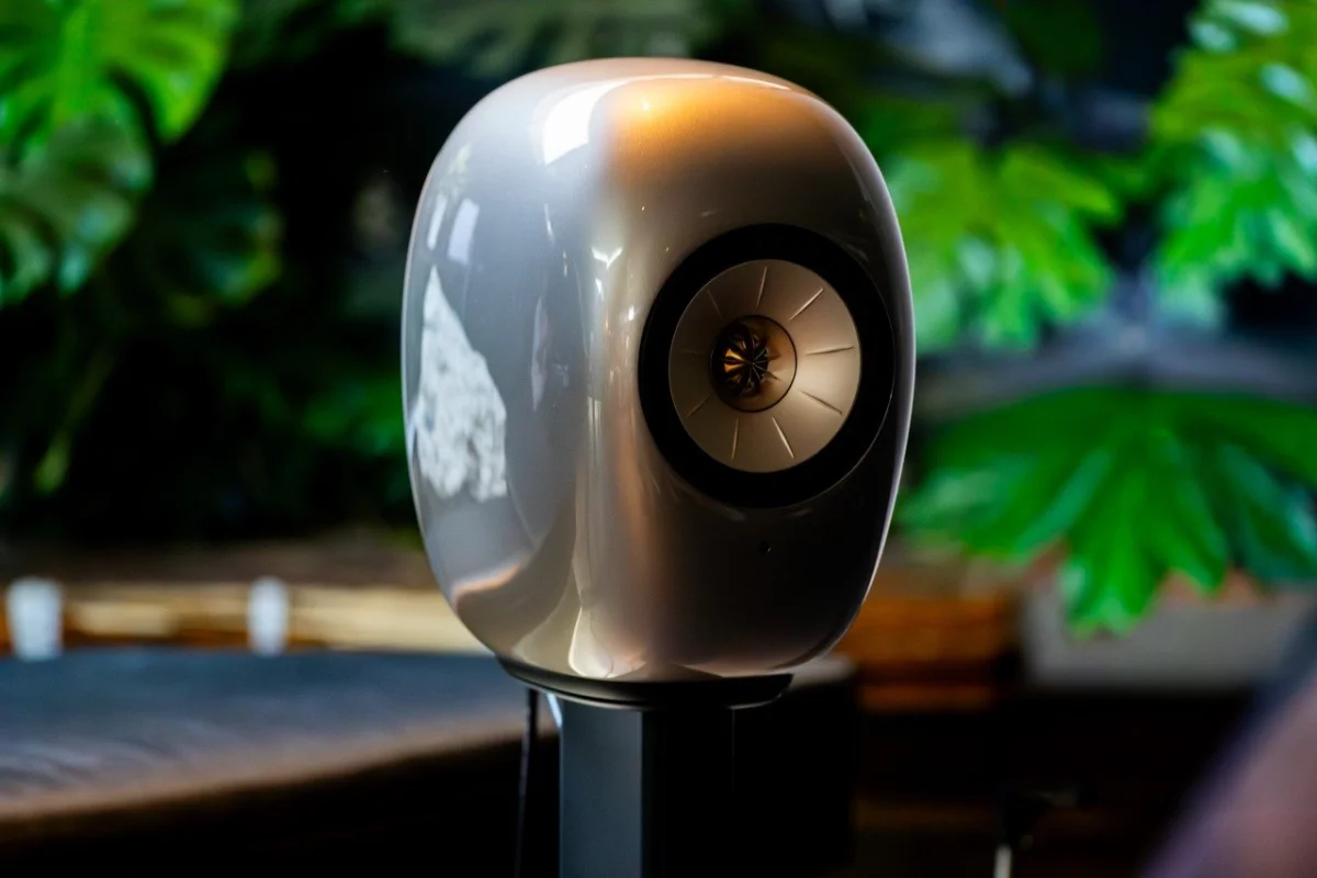 LUXURY LISTENING, REDEFINED LOA WIRELESS THẾ HỆ MỚI - LS LUXE