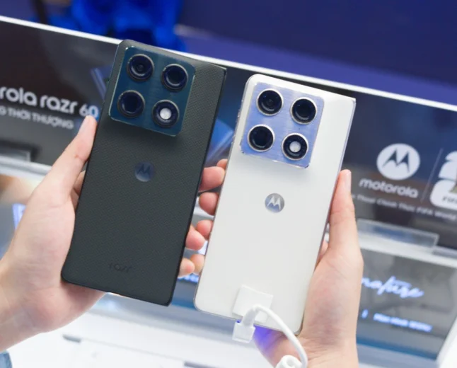 Motorola ra mắt razr fold tại Việt Nam: chuẩn mực mới cho giải trí  và hiệu suất làm việc